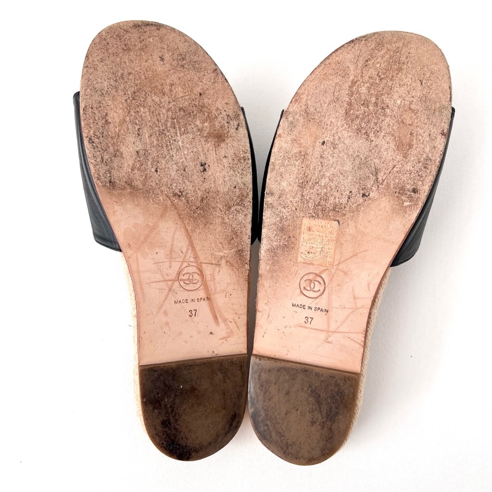 CHANEL | Pearl Embellished CC Logo Black Leather Espadrille Slide Sandals EU 37 - Picture 14 of 14